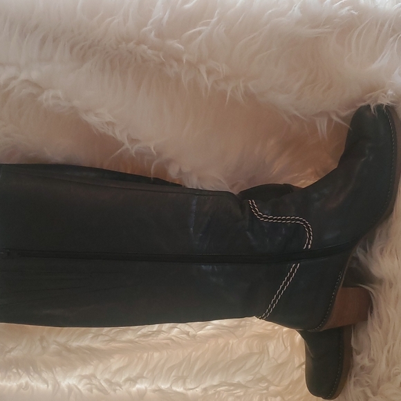 Gabor black boots (7.5 UK size, 9.5 US size) - Picture 2 of 8